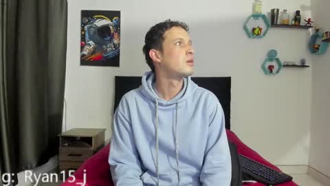 Snapshot of ryan15_ chatting on March 12, 10:59 am Ryan 15 online show from March 12, 10:59 am
