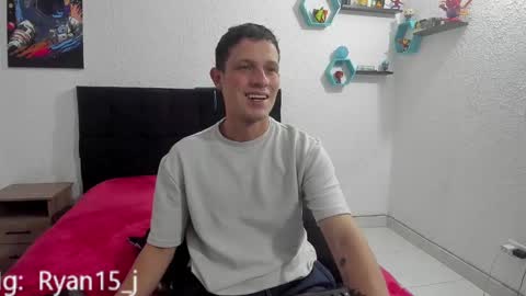 Snapshot of ryan15_ chatting on February 24, 11:21 am Ryan 15 online show from February 24, 11:21 am
