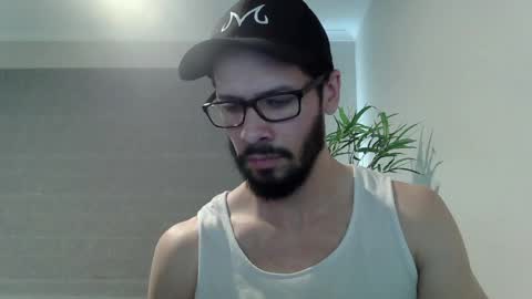 Ryan online show from April 22, 1:01 am