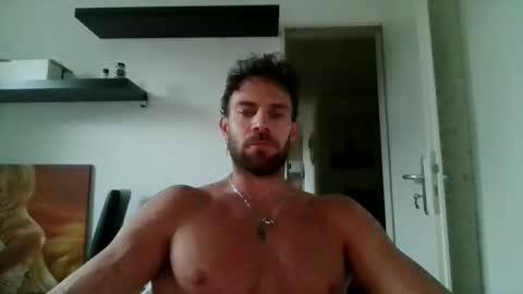 ryan_fit100 online show from September 21, 4:40 pm