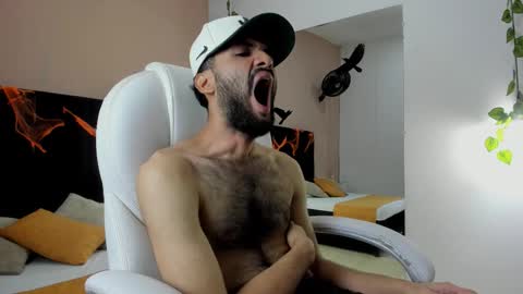 ryan_jackson_ online show from October 17, 12:25 am