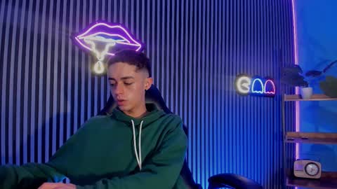 RYAN online show from January 6, 9:19 pm