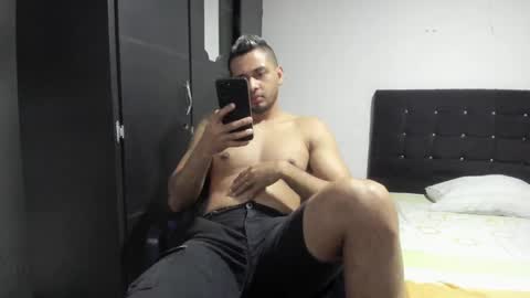 Snapshot of ryan_xc1 chatting on September 10, 2:21 am ryan_xc1 online show from September 10, 2:21 am