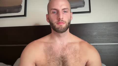 Ryan  Chad online show from October 7, 11:25 am