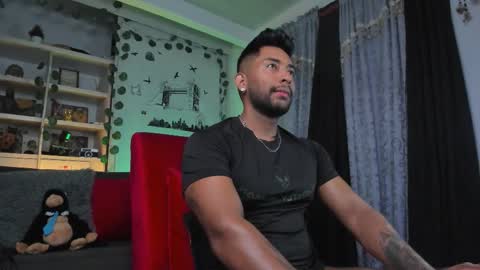 ryanboy30 online show from November 3, 10:55 pm