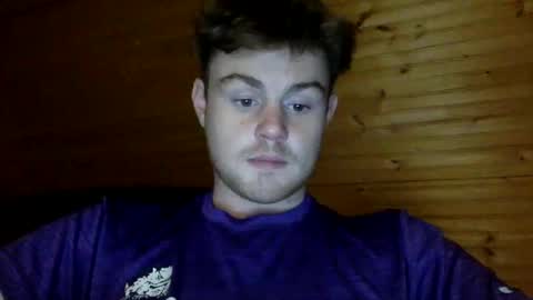 ryanhung_57 online show from December 18, 4:42 am