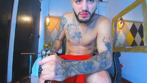 Ryan  online show from April 6, 9:48 pm