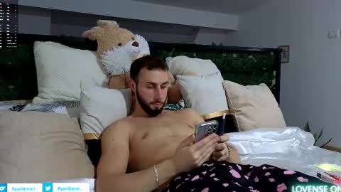 Snapshot of ryanstorm1 chatting on October 27, 9:28 pm ryanstorm1 online show from October 27, 9:28 pm