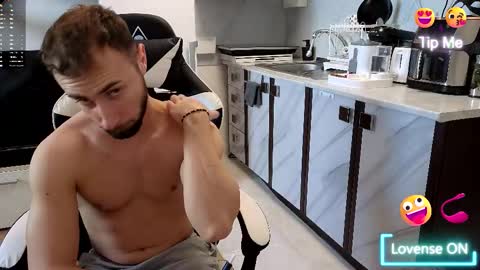 Snapshot of ryanstorm1 chatting on October 22, 11:14 am ryanstorm1 online show from October 22, 11:14 am