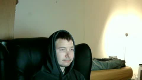 Ryder93 online show from April 2, 4:10 am