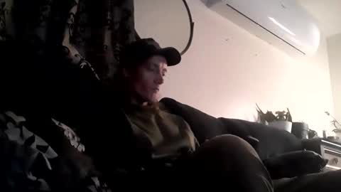 Snapshot of rydot5890 chatting on September 24, 9:19 am rydot5890 online show from September 24, 9:19 am