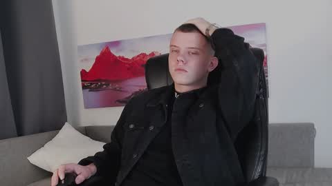 ryker_rr online show from January 9, 2:11 am