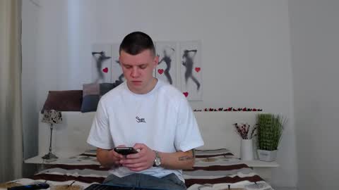 ryker_rr online show from February 12, 7:23 am