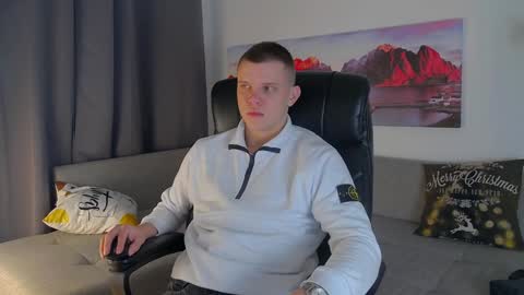 ryker_rr online show from January 12, 7:31 pm