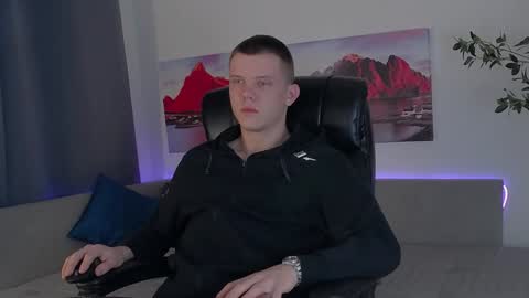 ryker_rr online show from January 19, 1:43 am