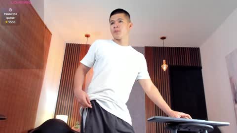 Snapshot of ryo_kush chatting on December 7, 12:13 pm Ryo Kush online show from December 7, 12:13 pm