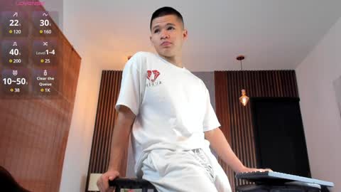 Snapshot of ryo_kush chatting on December 4, 12:03 pm Ryo Kush online show from December 4, 12:03 pm
