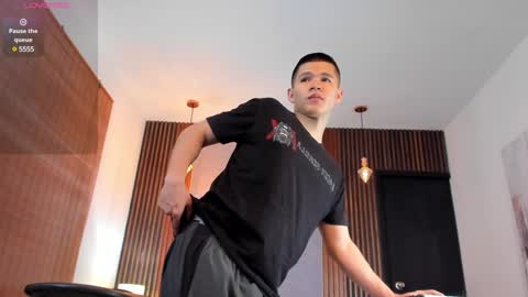 Snapshot of ryo_kush chatting on December 5, 12:11 pm Ryo Kush online show from December 5, 12:11 pm