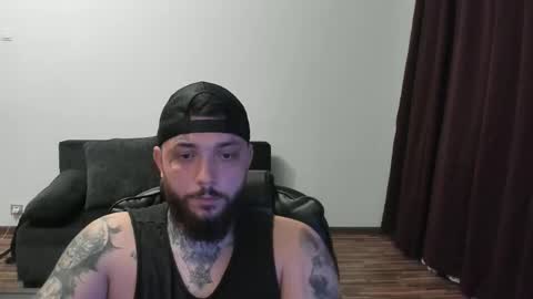s1nmaster online show from May 10, 7:48 pm