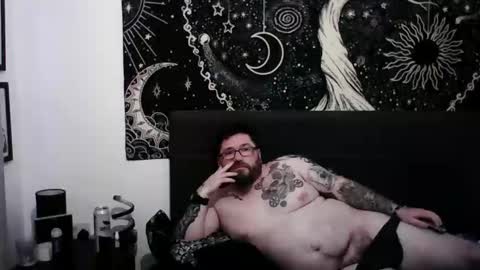 s3xtr69 online show from April 27, 6:35 pm