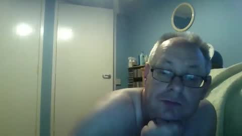 Snapshot of s536sny18 chatting on September 17, 2:40 pm s536sny18 online show from September 17, 2:40 pm