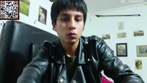 Snapshot of s_a_t_u_r_n chatting on October 15, 9:06 am ST online show from October 15, 9:06 am