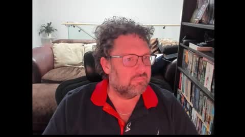 Snapshot of saacs chatting on October 31, 12:45 am Saacs online show from October 31, 12:45 am