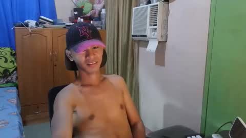 Sachu01 online show from April 17, 11:46 am