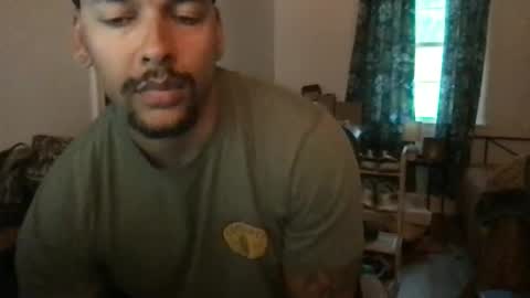 Beezy online show from May 21, 5:28 pm