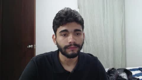 Snapshot of sack_rojas chatting on October 12, 7:02 am Sack online show from October 12, 7:02 am