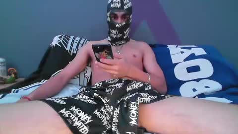 Snapshot of sacred_blessings24 chatting on October 19, 4:06 am sacred_blessings24 online show from October 19, 4:06 am