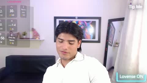 Saenz online show from December 28, 8:36 pm