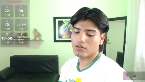Saenz online show from December 19, 8:34 pm