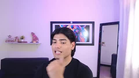 Saenz online show from December 22, 8:14 pm