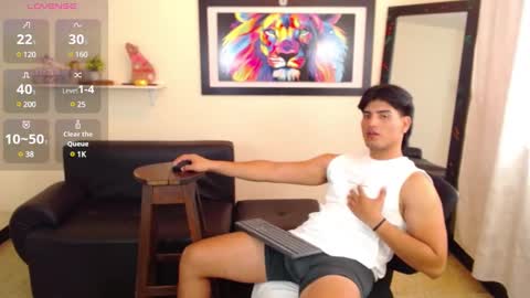 Saenz online show from December 14, 8:29 pm