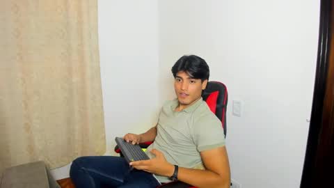 Saenz online show from March 12, 7:38 pm