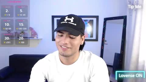 Saenz online show from December 30, 8:36 pm