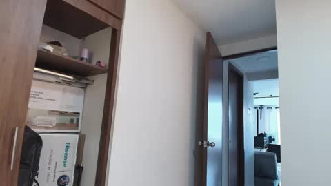 saimon_123 online show from October 2, 6:12 pm