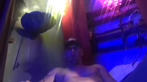 saintchriss online show from October 29, 7:44 am