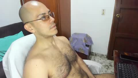 saintedy01 online show from April 28, 12:21 pm