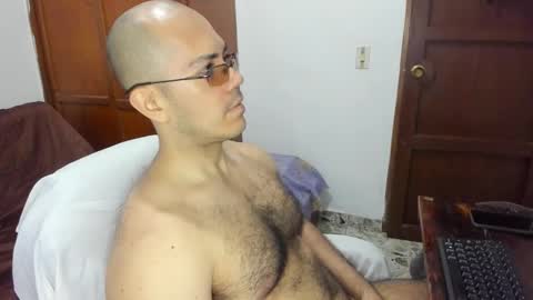 Snapshot of saintedy01 chatting on October 1, 12:53 pm saintedy01 online show from October 1, 12:53 pm