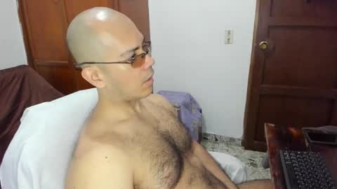 Snapshot of saintedy01 chatting on September 25, 1:32 pm saintedy01 online show from September 25, 1:32 pm