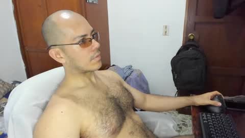 Snapshot of saintedy01 chatting on October 8, 1:15 pm saintedy01 online show from October 8, 1:15 pm