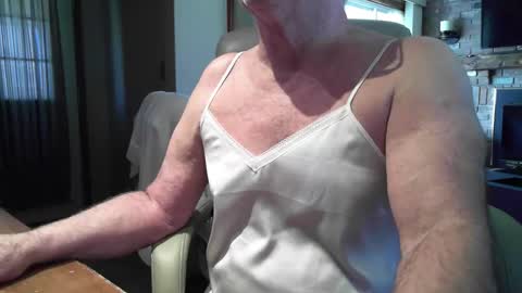 sally______ online show from March 28, 6:52 pm