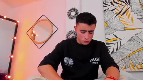 Salomon  Jax and Luca online show from January 17, 12:10 pm