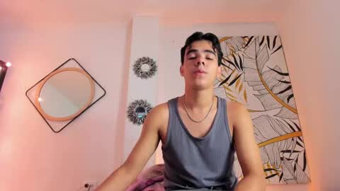 Salomon  Jax and Luca online show from February 11, 12:05 pm