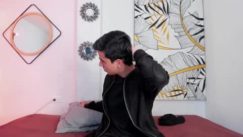Salomon  Jax and Luca online show from December 19, 8:34 pm