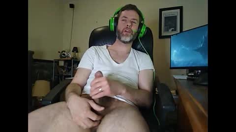 salrelative2u4uwithu88 online show from March 25, 5:22 am