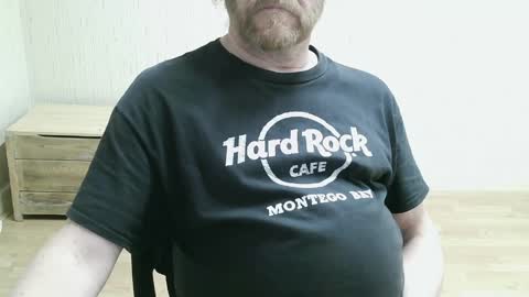 Saltimbanquier  Salt  ou  Banquier  online show from April 9, 9:54 pm