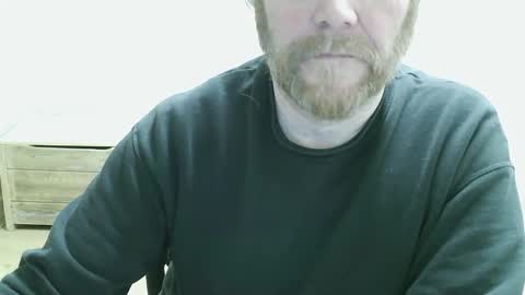 Saltimbanquier  Salt  ou  Banquier  online show from March 21, 8:13 pm